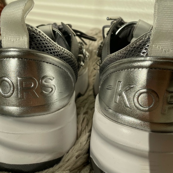 Michael Kors Jewel Muse Trainers - Picture 8 of 8